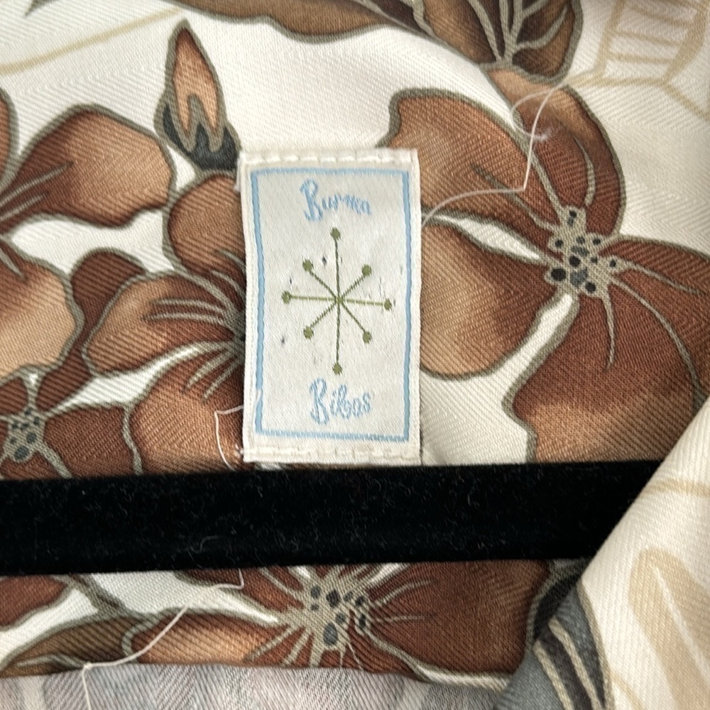 Burma and Bibas 100% Silk Hawaiian Tribal Print Short Sleeve Shirt Size XL - Picture 4 of 7